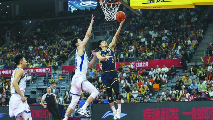 电竞博彩直播的CBA篮球比赛精彩画面
